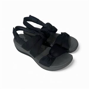 Clark’s Cloudsteppers Arla Sandals Black Wedge Women’s Size 5.5